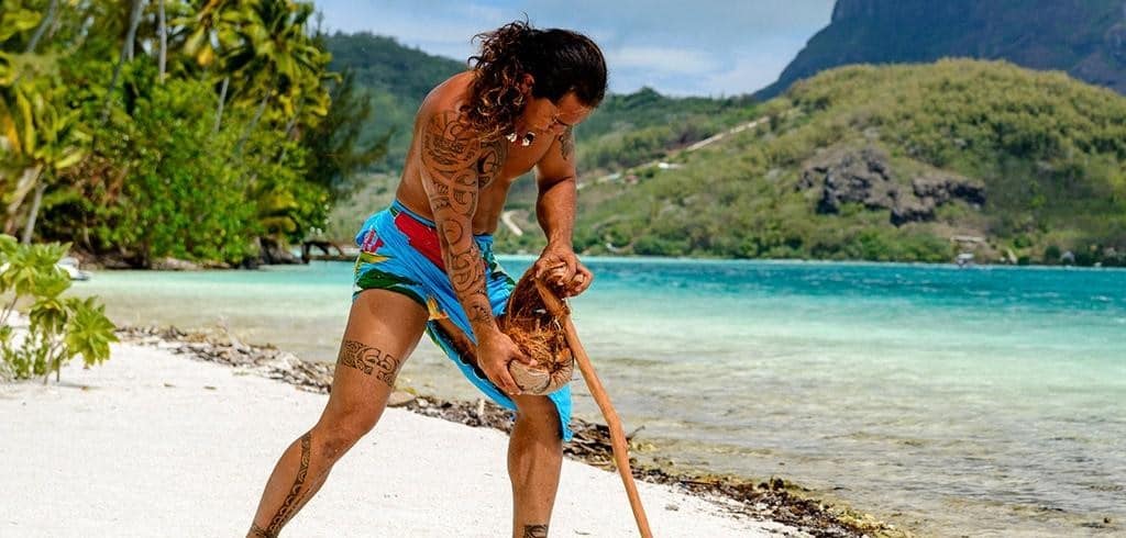 historicalhoneycom-french_polynesian_man